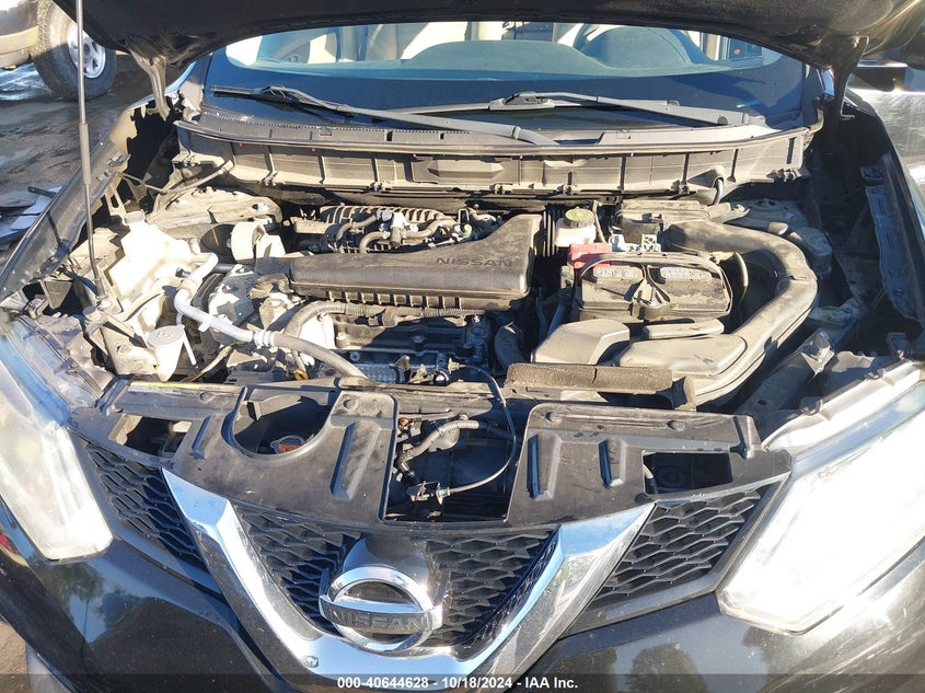 2015 NISSAN ROGUE S - KNMAT2MV4FP521977