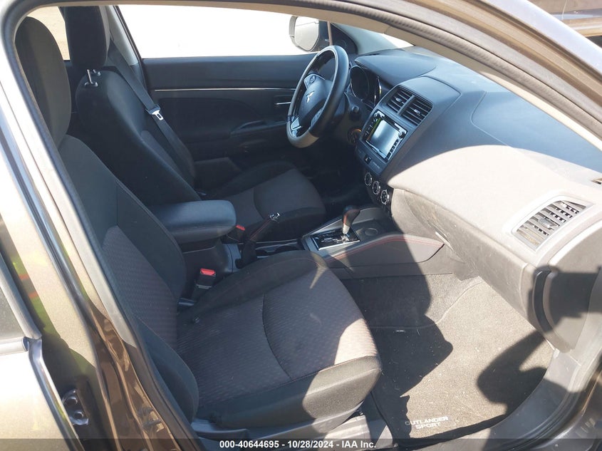 2018 MITSUBISHI OUTLANDER SPORT 2.0 LE - JA4AP3AU9JU003597