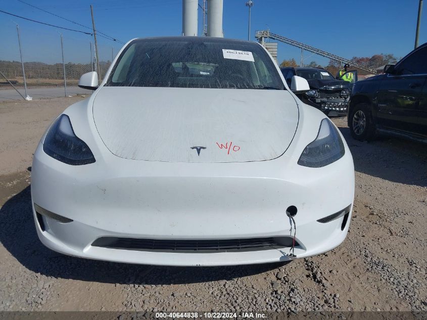 2024 Tesla Model Y Long Range Dual Motor All-Wheel Drive VIN: 7SAYGDEE5RA242839 Lot: 40644838