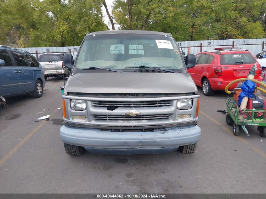 2001 Chevrolet Express VIN: 1GAHG39R611197827 Lot: 40644862