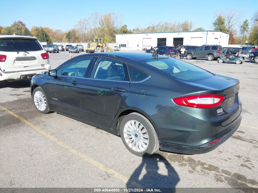 VIN 3FA6P0LU2GR123979 2016 Ford Fusion, Hybrid SE no.3