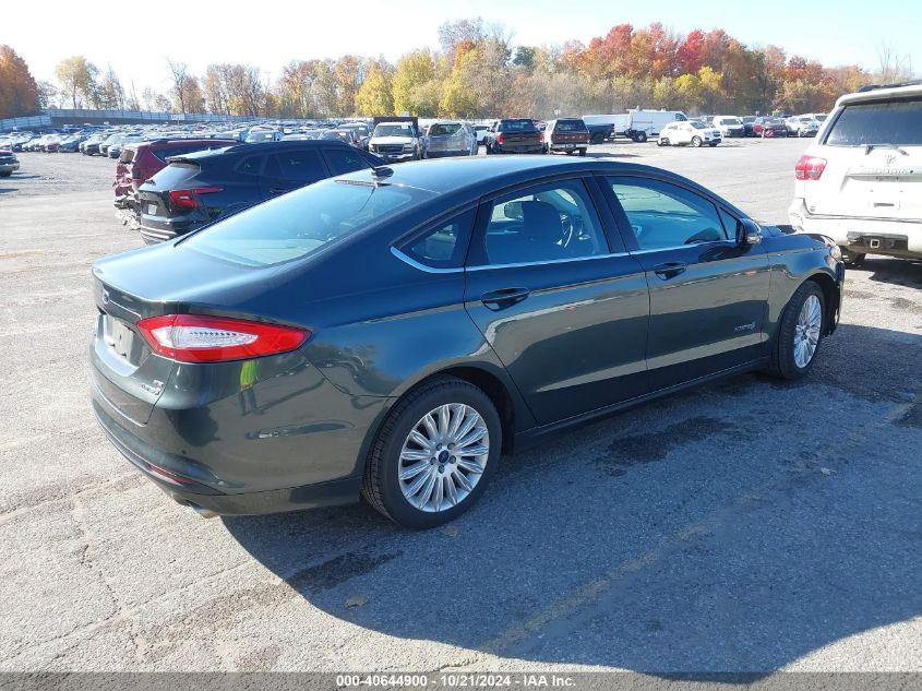 VIN 3FA6P0LU2GR123979 2016 Ford Fusion, Hybrid SE no.4