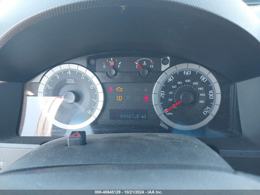 2009 Ford Escape Xlt VIN: 1FMCU93799KA92740 Lot: 40645129