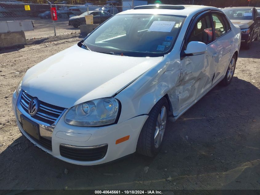 2008 Volkswagen Jetta Se/Sel VIN: 3VWRZ71K28M032198 Lot: 40645661