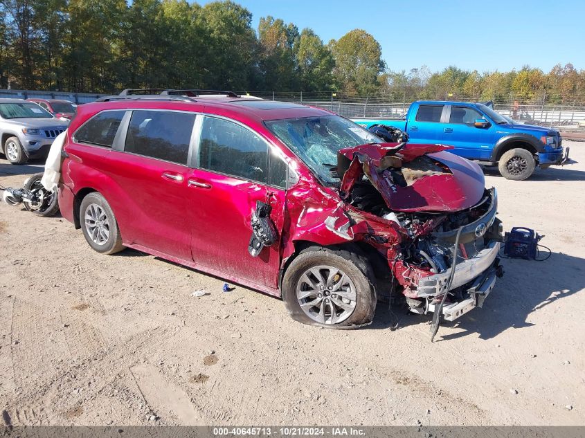 VIN 5TDYRKECXRS181738 2024 Toyota Sienna, Xle no.1