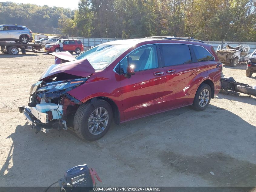 VIN 5TDYRKECXRS181738 2024 Toyota Sienna, Xle no.2