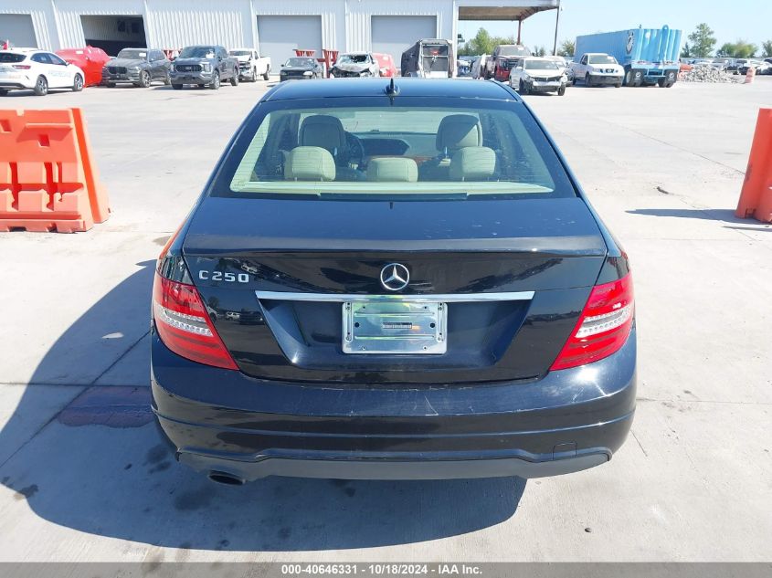 2013 Mercedes-Benz C 250 Luxury/Sport VIN: WDDGF4HB5DR271153 Lot: 40646331