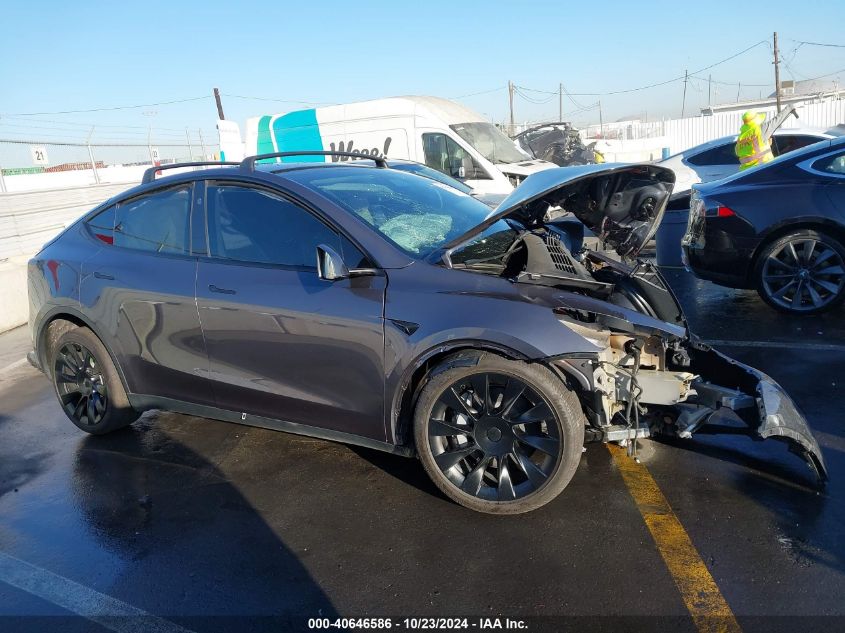 2023 Tesla Model Y Awd/Long Range Dual Motor All-Wheel Drive VIN: 7SAYGDEE4PF908539 Lot: 40646586