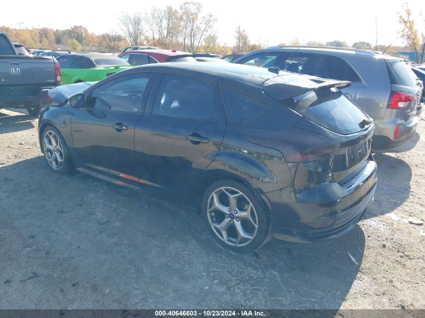 VIN 1FADP3L9XFL268320 2015 Ford Focus St no.2