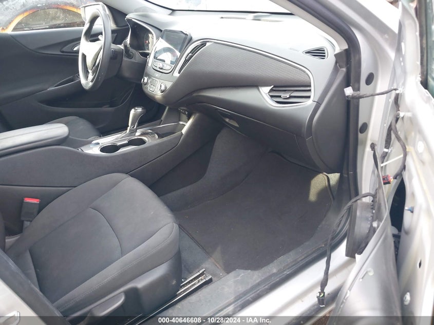 2019 CHEVROLET MALIBU LT - 1G1ZD5ST3KF181877