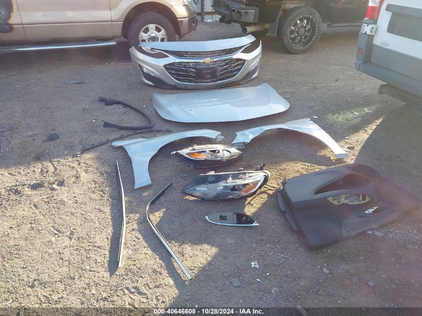 2019 CHEVROLET MALIBU LT - 1G1ZD5ST3KF181877