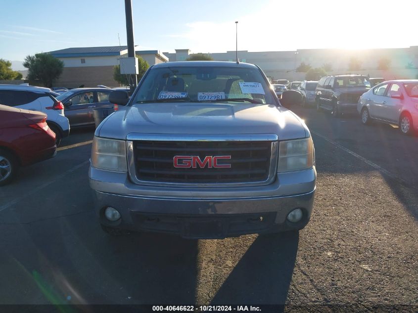 2007 GMC Sierra 1500 Sle2 VIN: 2GTEC13JX71552823 Lot: 40646622