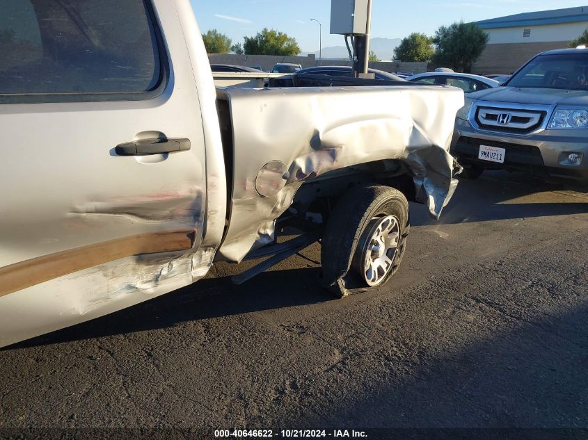 2007 GMC Sierra 1500 Sle2 VIN: 2GTEC13JX71552823 Lot: 40646622