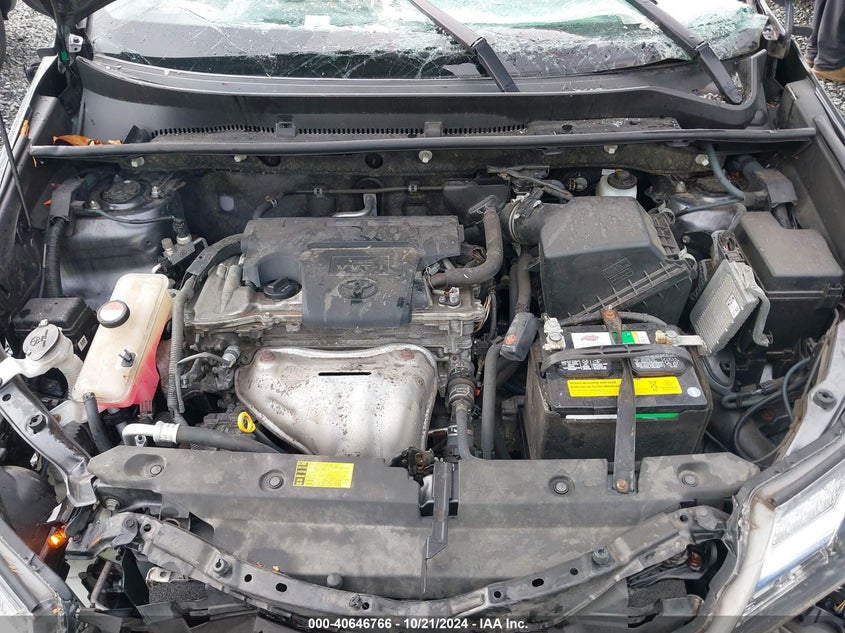 2015 TOYOTA RAV4 XLE - JTMRFREV9FD103384