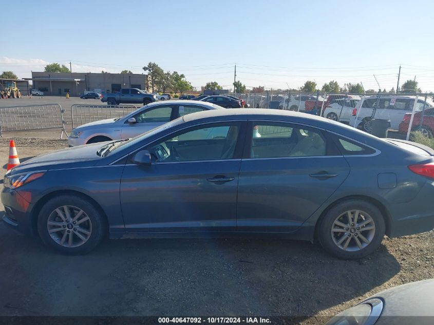 2016 Hyundai Sonata Se VIN: 5NPE24AF4GH281307 Lot: 40647092