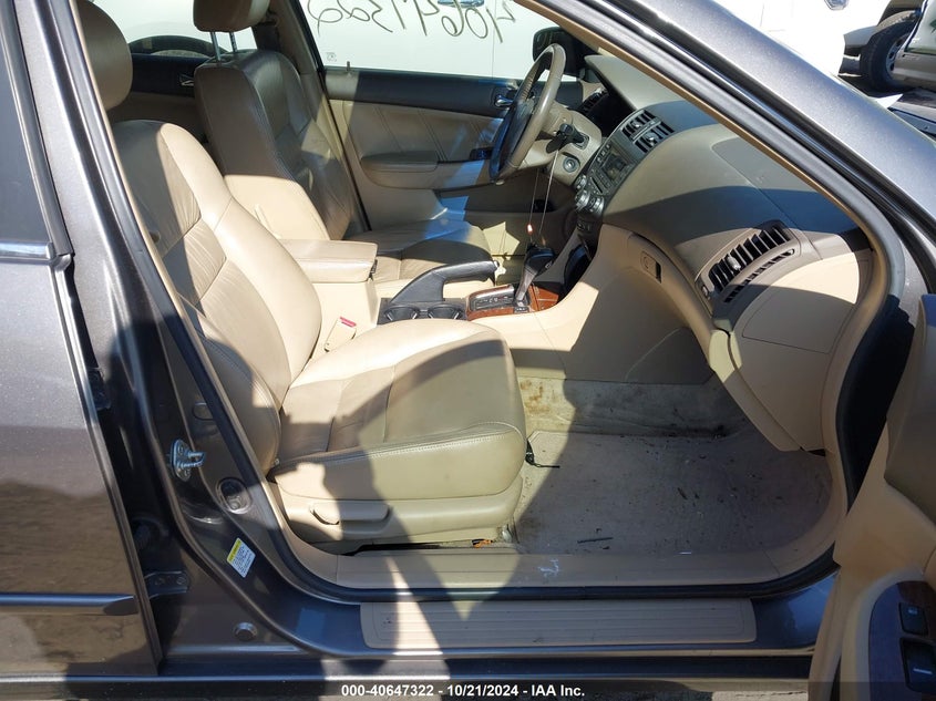 2007 HONDA ACCORD VIN: 1HGCM568X7A014926