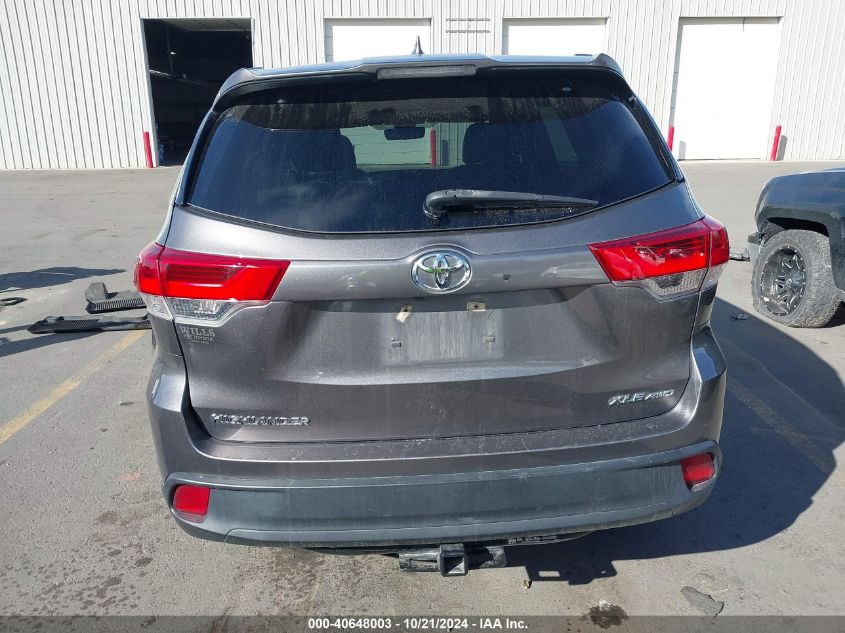 2018 Toyota Highlander Se/Xle VIN: 5TDJZRFH0JS888954 Lot: 40648003