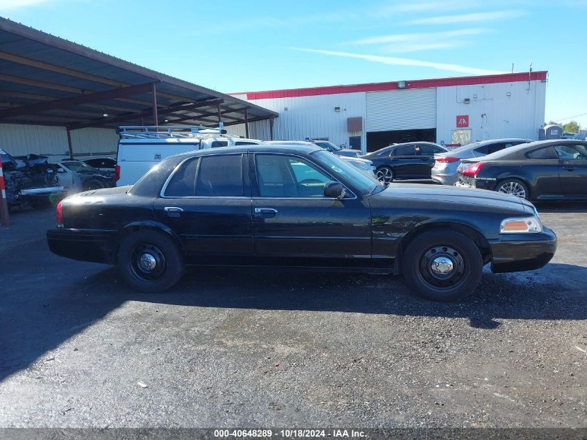 2006 Ford Crown Victoria Police/Police Interceptor VIN: 2FAHP71W46X121687 Lot: 40648289