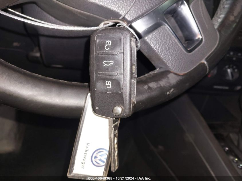 2011 Volkswagen Jetta 2.5L Sel VIN: 3VWLZ7AJ7BM316043 Lot: 40648365