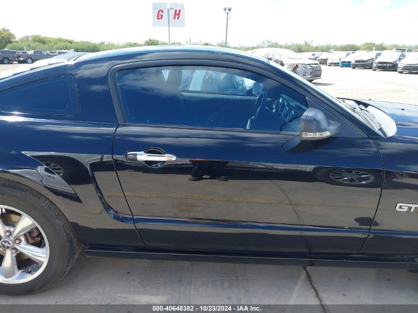 2007 Ford Mustang Gt Deluxe/Gt Premium VIN: 1ZVFT82H775259081 Lot: 40648382