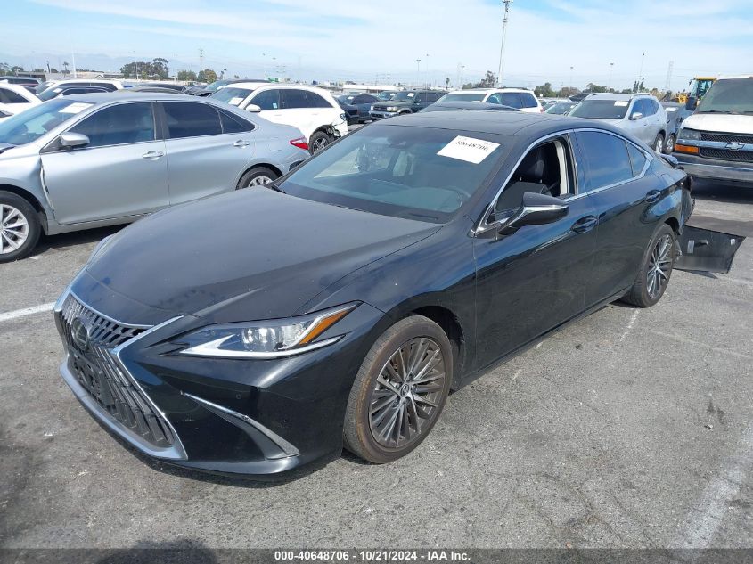 VIN 58ADA1C15PU029770 2023 Lexus ES, 300H no.2