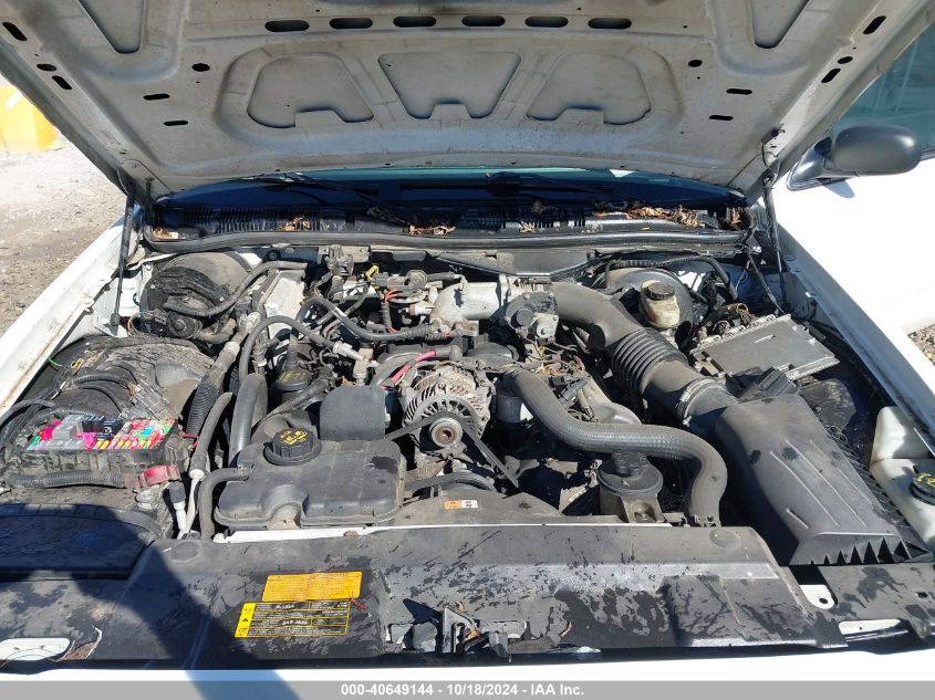 2009 FORD CROWN VICTORIA VIN: 2FAHP71V49X132555