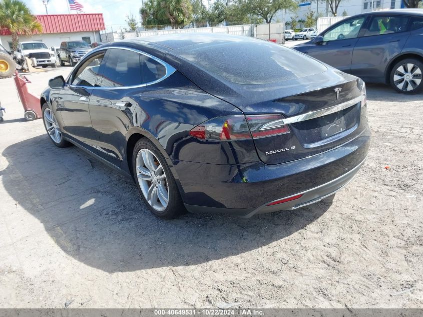 VIN 5YJSA1CN5DFP13308 2013 Tesla Model S no.3