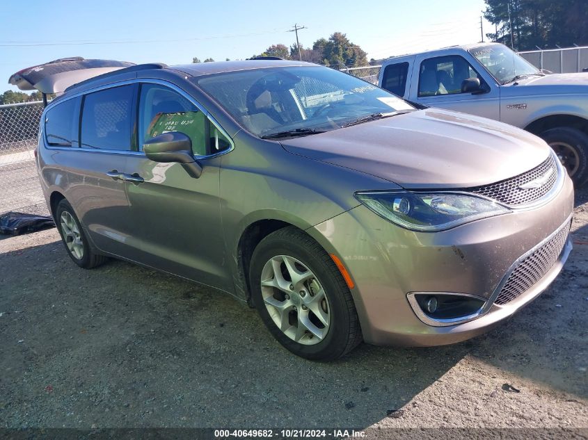 2018 Chrysler Pacifica, Touri...