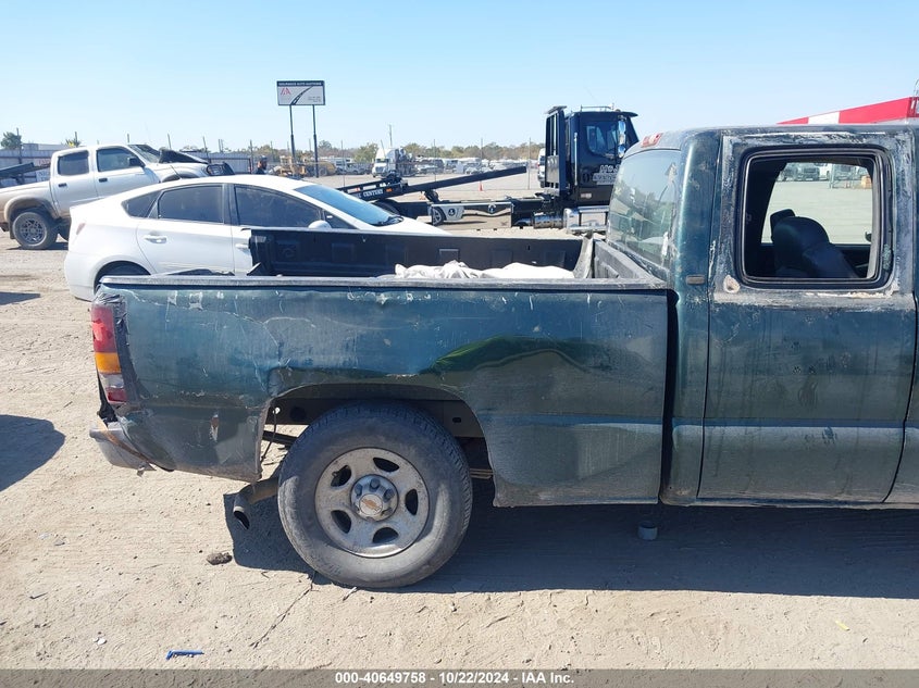 2001 Chevrolet Silverado 1500 VIN: 2GCEC19V011229236 Lot: 40649758
