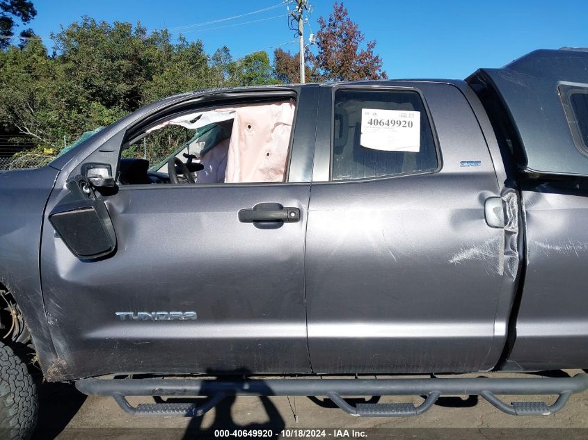 2017 Toyota Tundra Sr5 5.7L V8 VIN: 5TFCW5F19HX021733 Lot: 40649920