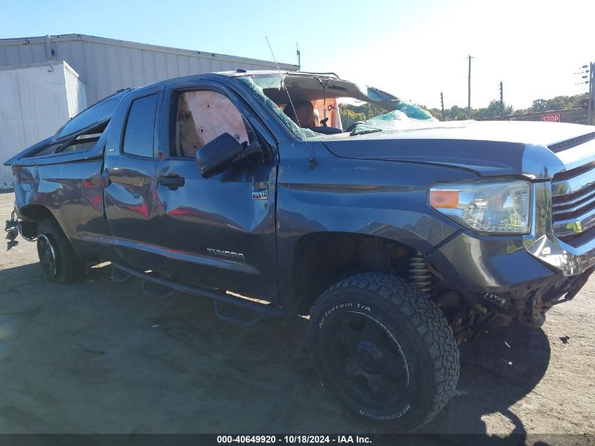 2017 Toyota Tundra Sr5 5.7L V8 VIN: 5TFCW5F19HX021733 Lot: 40649920