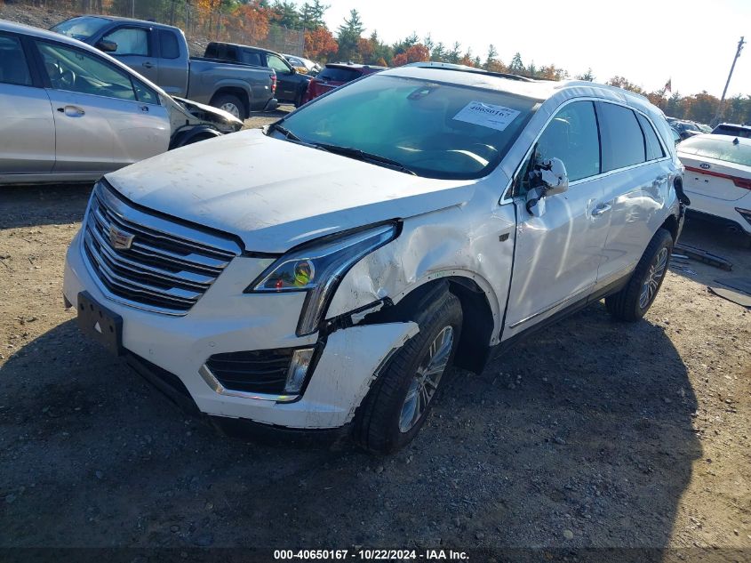 VIN 1GYKNDRS3KZ280141 2019 Cadillac XT5, Luxury no.2