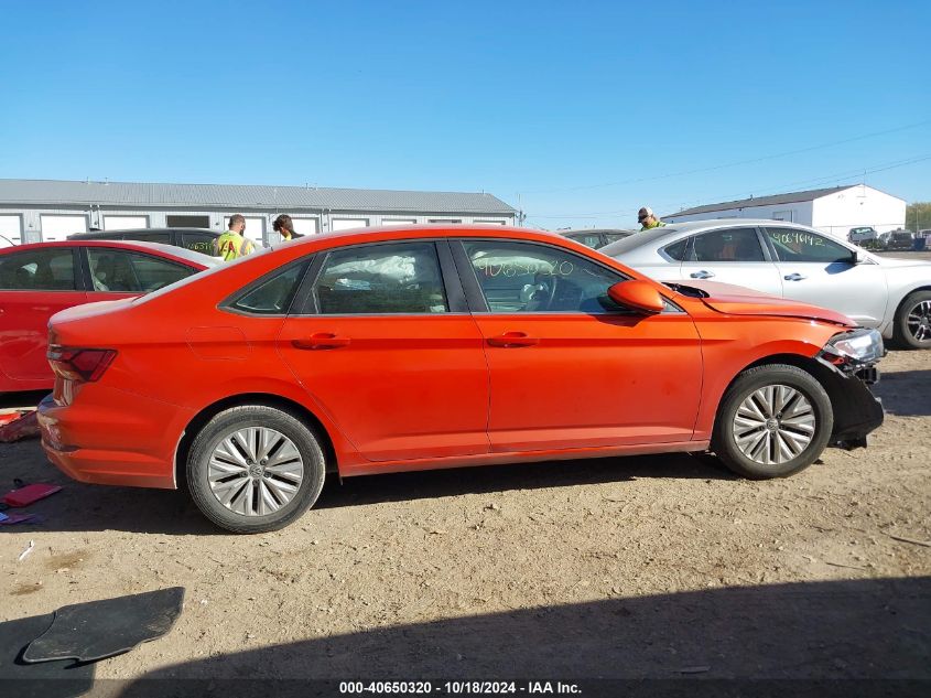 2019 Volkswagen Jetta 1.4T R-Line/1.4T S/1.4T Se VIN: 3VWC57BU5KM208878 Lot: 40650320