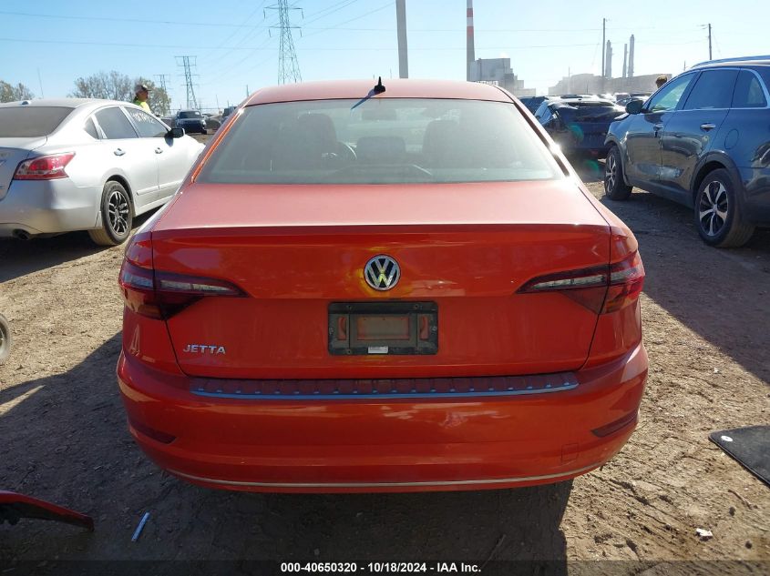 2019 Volkswagen Jetta 1.4T R-Line/1.4T S/1.4T Se VIN: 3VWC57BU5KM208878 Lot: 40650320