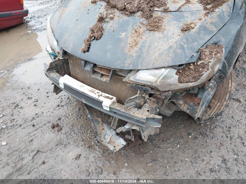 2017 HONDA FIT LX - JHMGK5H53HS000157