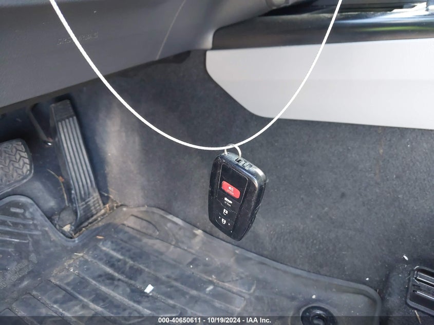 2020 TOYOTA CAMRY SE - 4T1M11AK3LU868605