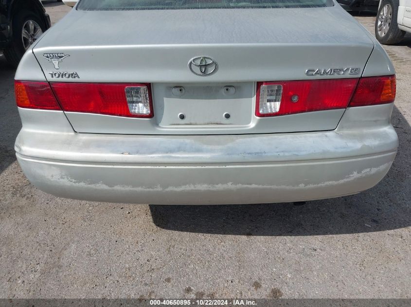 2000 Toyota Camry Ce VIN: 4T1BG22K3YU619058 Lot: 40650895