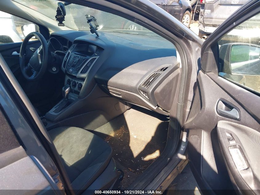 VIN 1FADP3F26EL322872 2014 Ford Focus, SE no.5