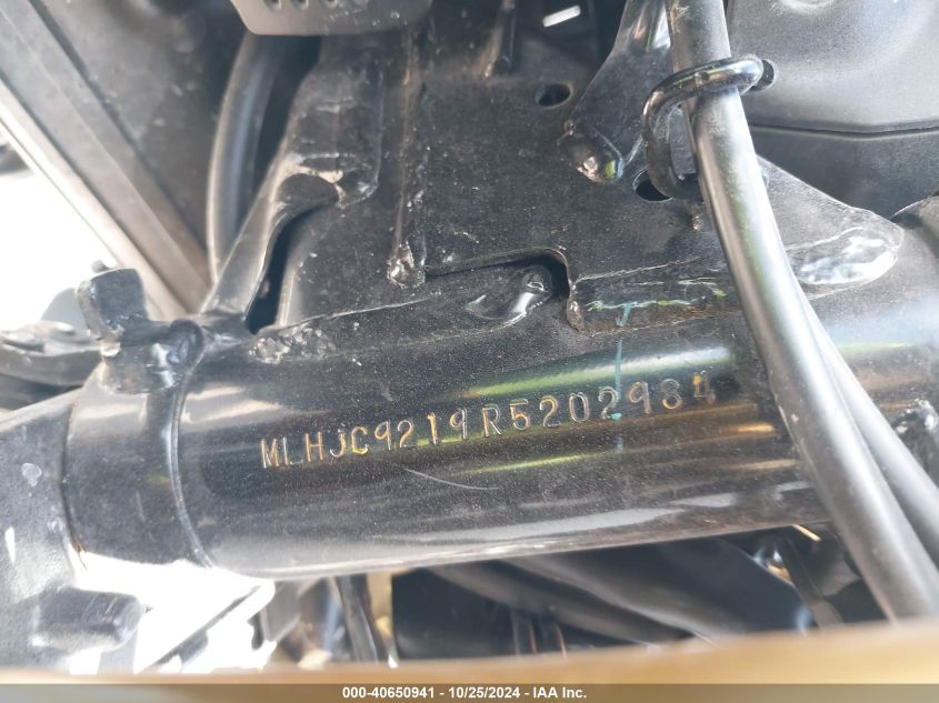 2024 Honda Grom 125 VIN: MLHJC9219R5202984 Lot: 40650941