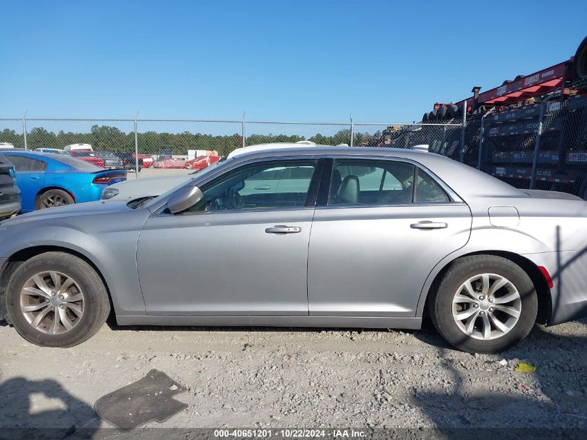 2016 Chrysler 300 Limited VIN: 2C3CCAAG0GH261290 Lot: 40651201