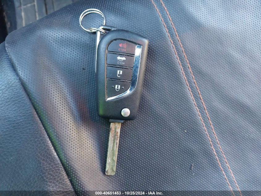 2021 TOYOTA COROLLA LE - 5YFEPMAEXMP207901