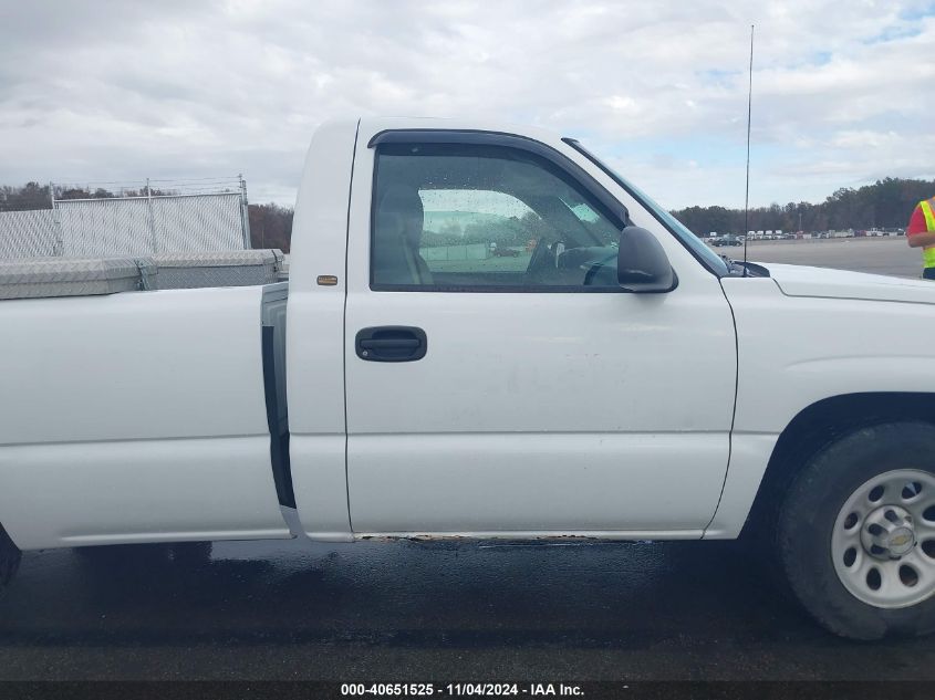 2005 Chevrolet Silverado 1500 Work Truck VIN: 1GCEC14X35Z220097 Lot: 40651525