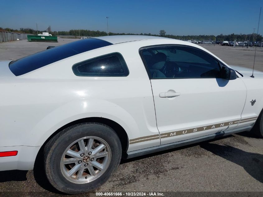 2009 Ford Mustang V6/V6 Premium VIN: 1ZVHT80N295137992 Lot: 40651666