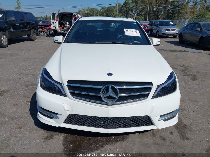 2014 Mercedes-Benz C 250 Luxury/Sport VIN: WDDGF4HB4EG229229 Lot: 40651752