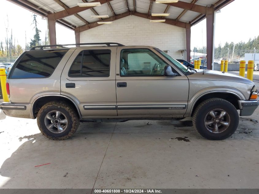 1998 Chevrolet Blazer VIN: 1GNDT13W3W2286848 Lot: 40651808