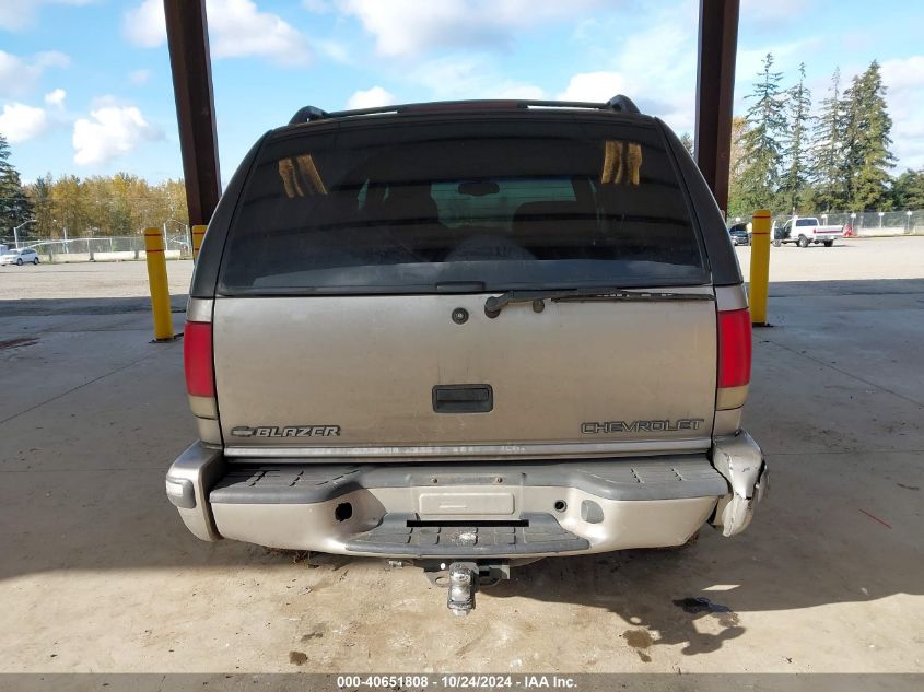 1998 Chevrolet Blazer VIN: 1GNDT13W3W2286848 Lot: 40651808