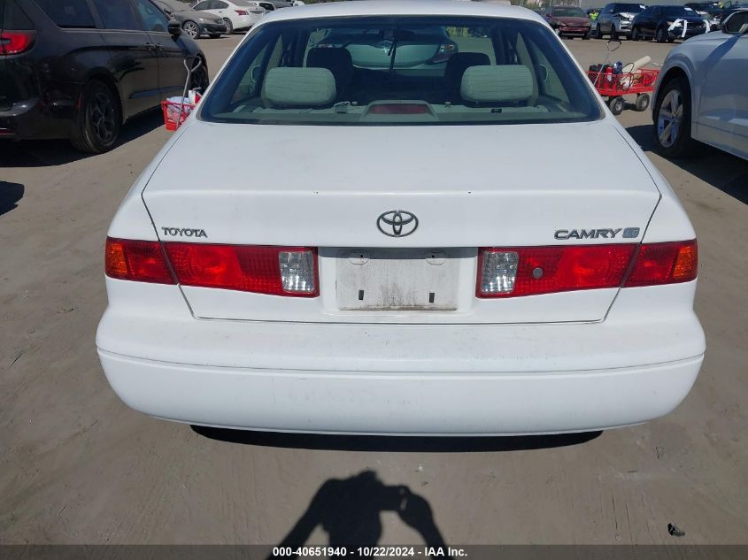 2000 Toyota Camry Le/Xle VIN: JT28G28K4Y0387890 Lot: 40651940