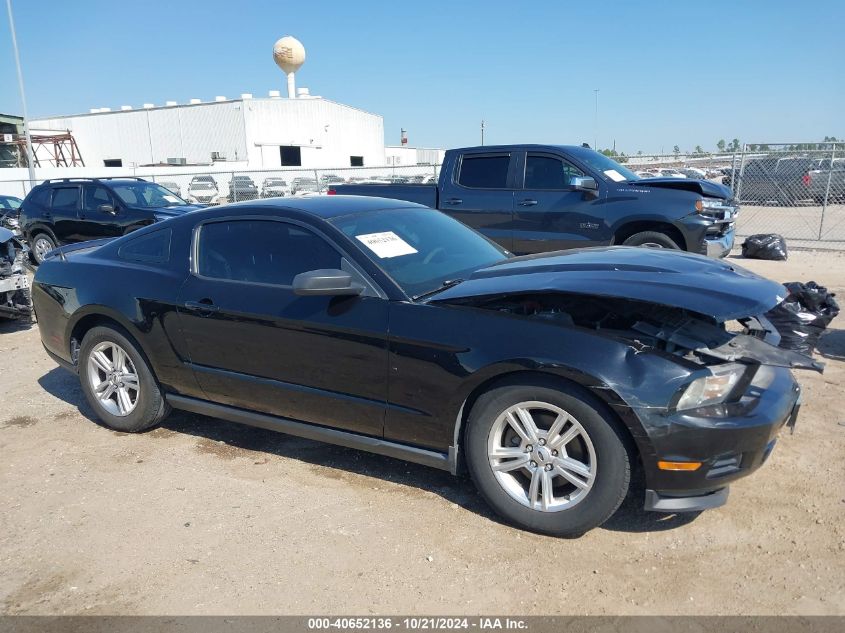 2011 Ford Mustang V6 VIN: 1ZVBP8AM1B5117335 Lot: 40652136