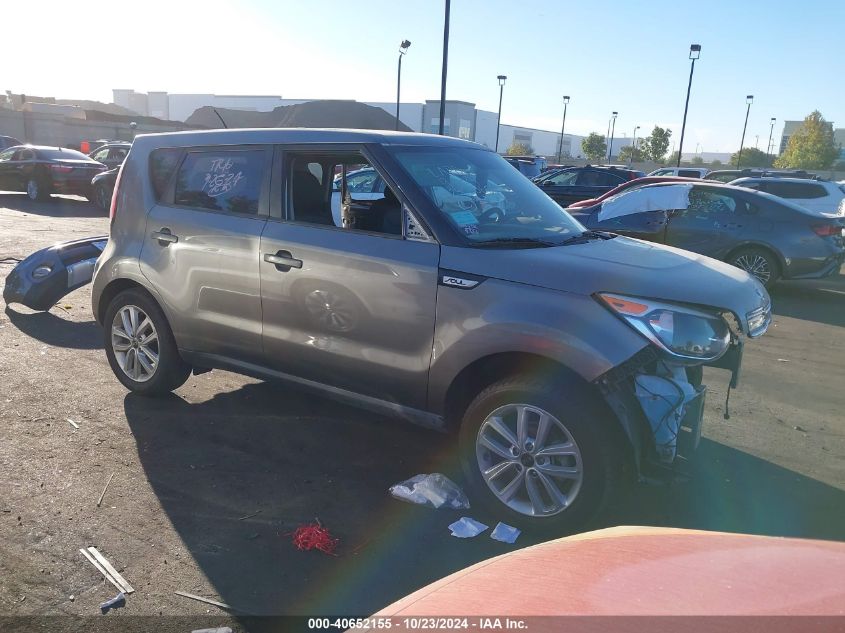 2018 Kia Soul + VIN: KNDJP3A54J7594354 Lot: 40652155