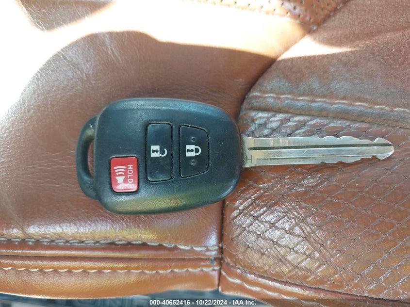 2019 TOYOTA TUNDRA 1794 5.7L V8 - 5TFAY5F15KX780386